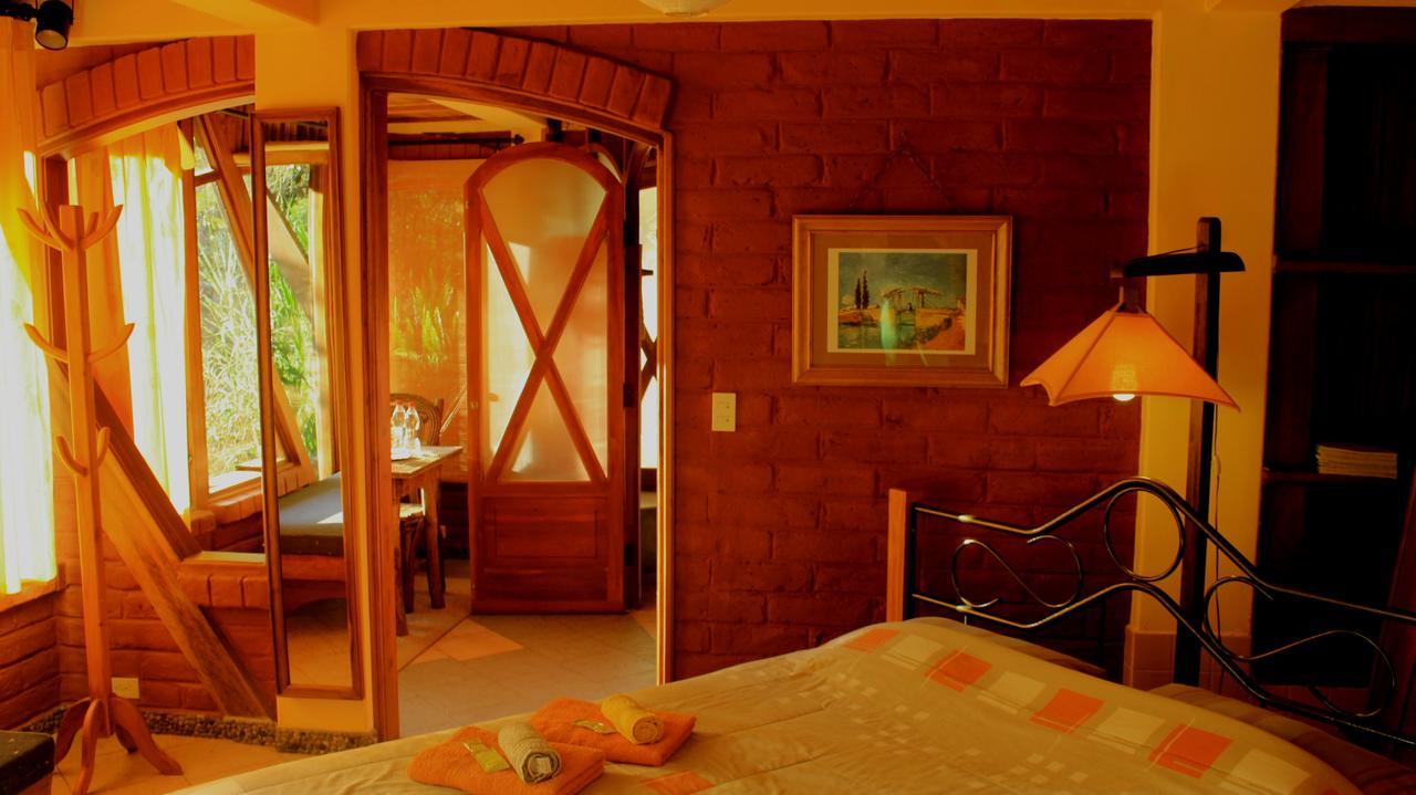 Finca Chamanapamba Guest House Baños Exterior foto